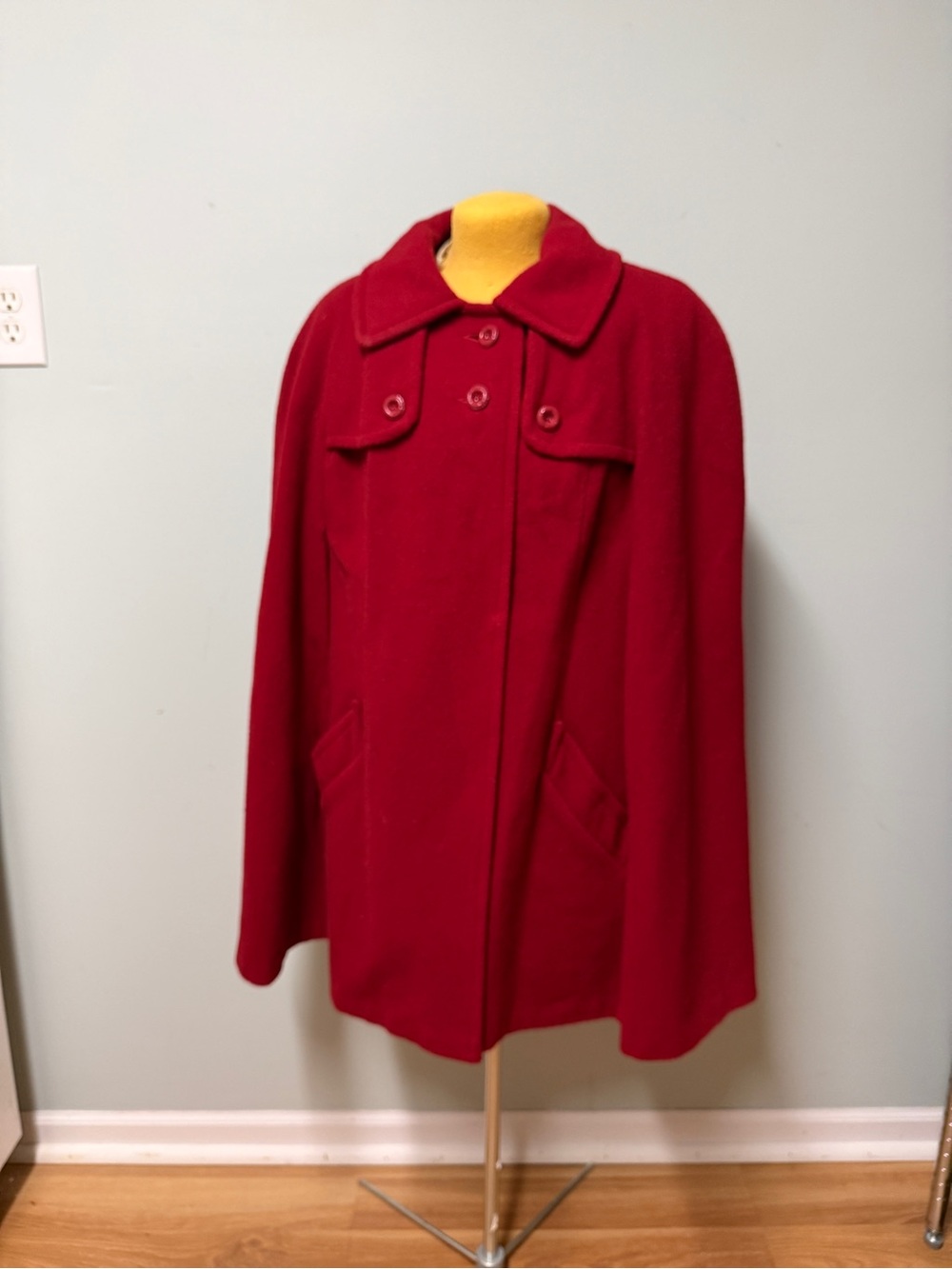 Vintage Red Wool Cape Coat with Button Placket